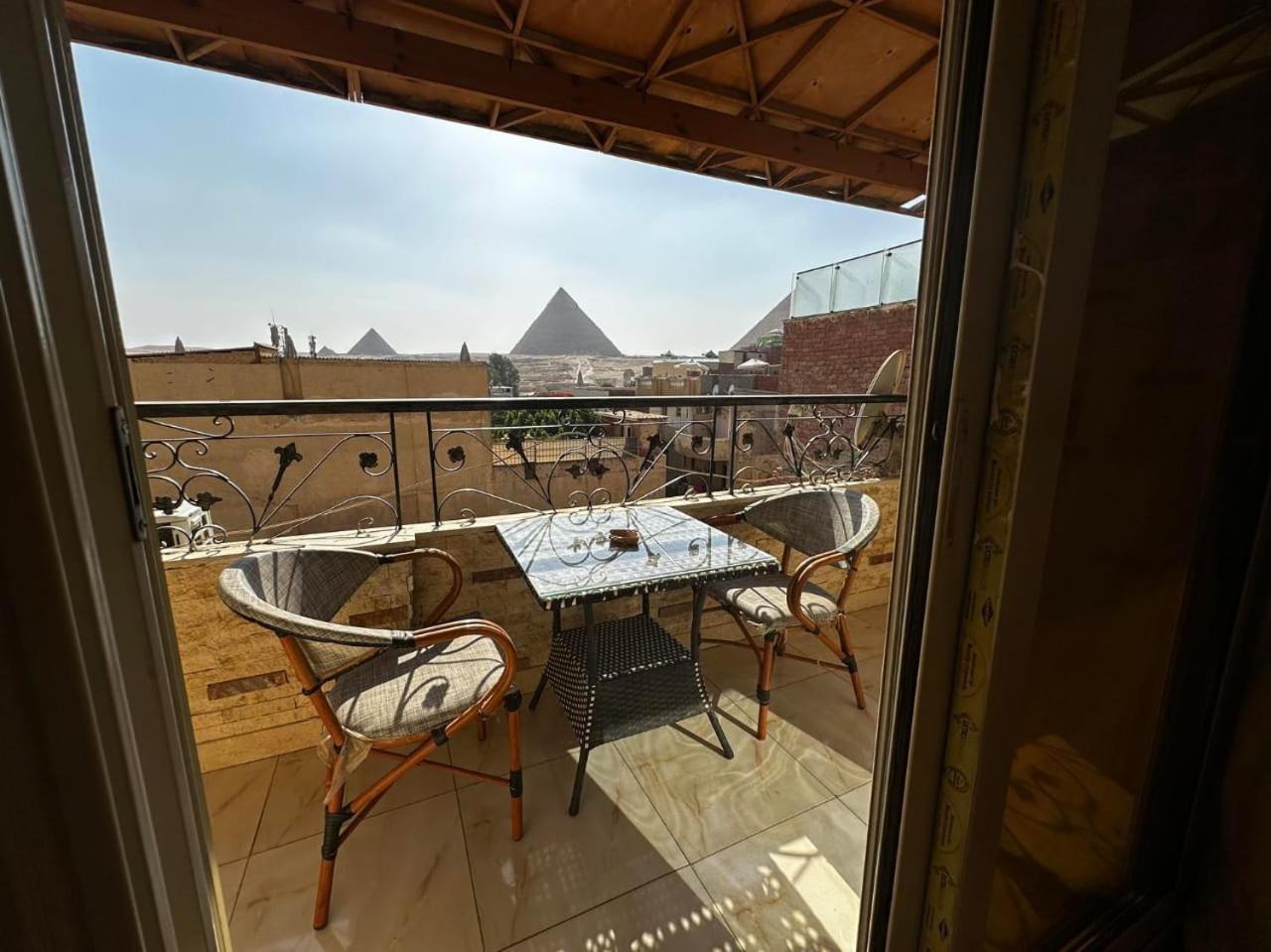 Narmer Pyramids View Kafret el-Gabal Exteriér fotografie